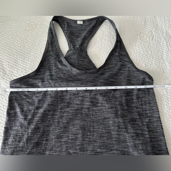 Lululemon Women’s Tank Top - Picture 4 of 8